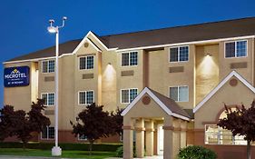 Microtel Inn & Suites Lodi